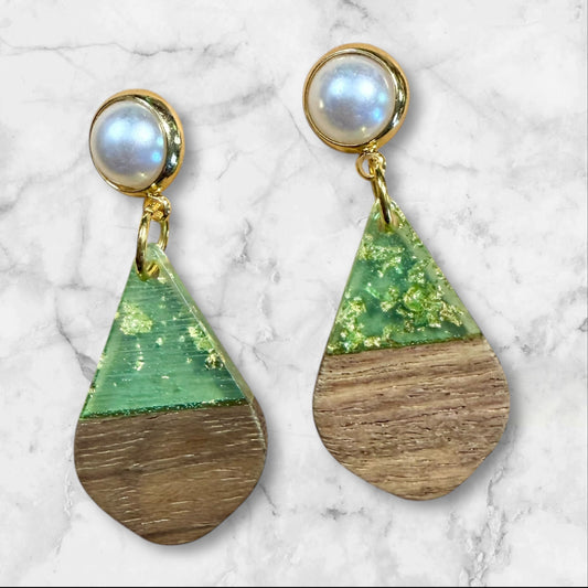 Teardrop Pearls