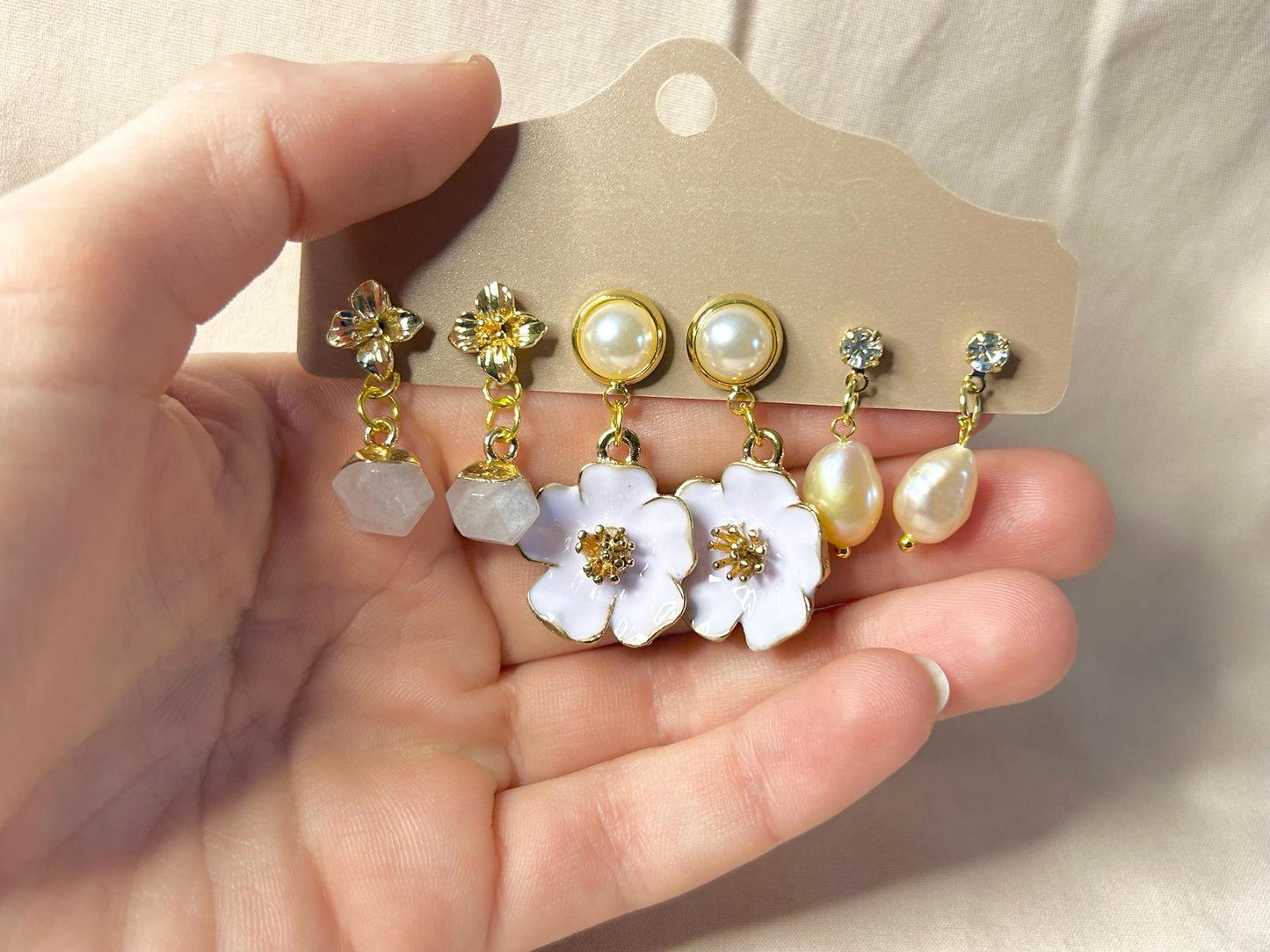 Vintage Style Flower Dangle Earrings Set