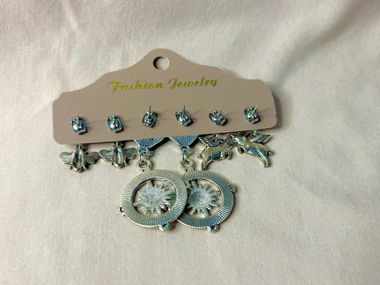 When Pigs Fly Dangle Earrings Set
